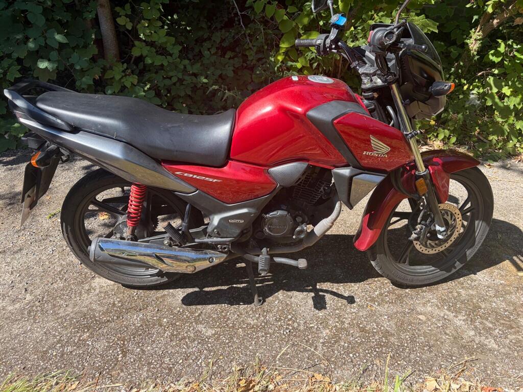 Honda CB125F