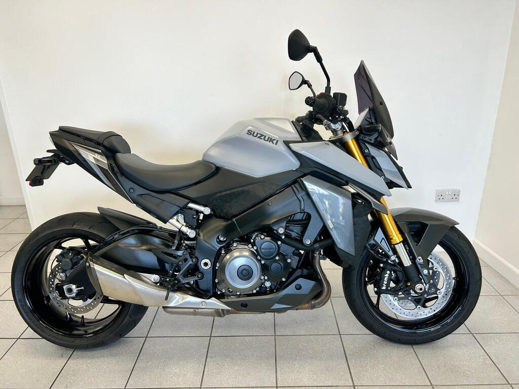 Suzuki GSX-S1000