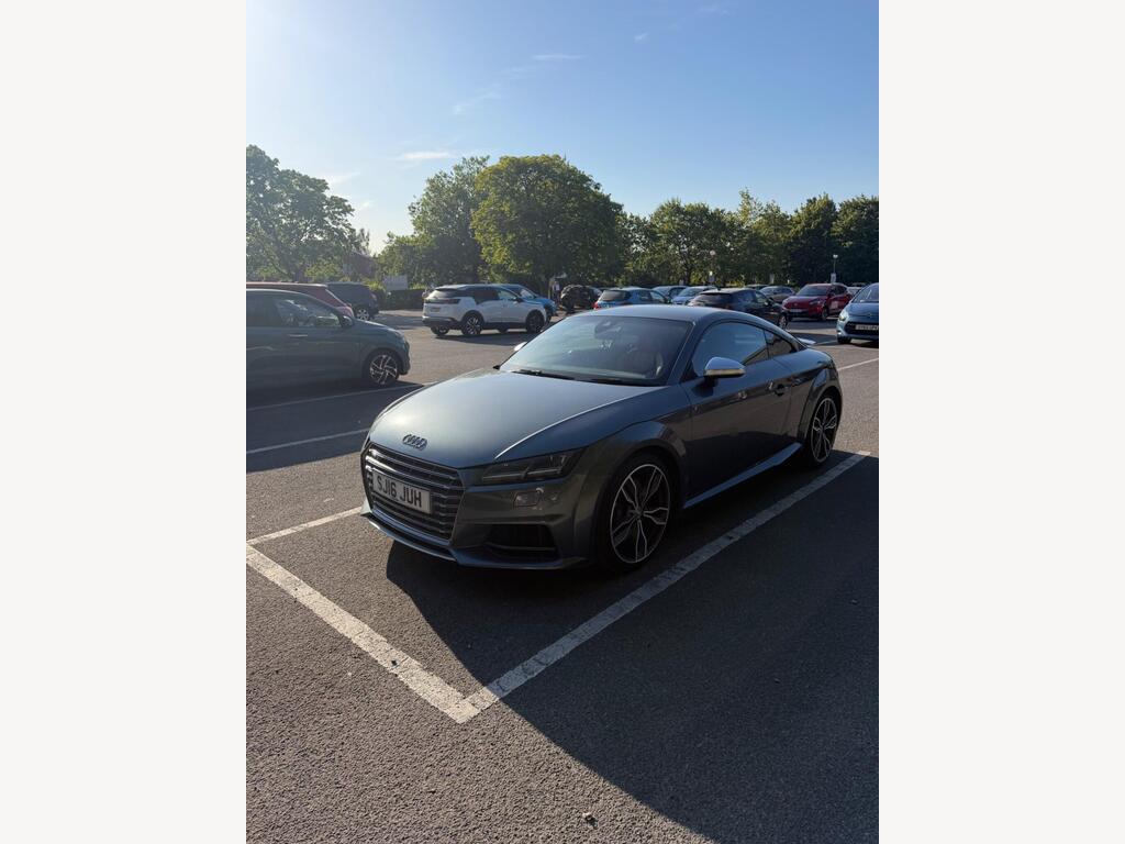 Audi TTS
