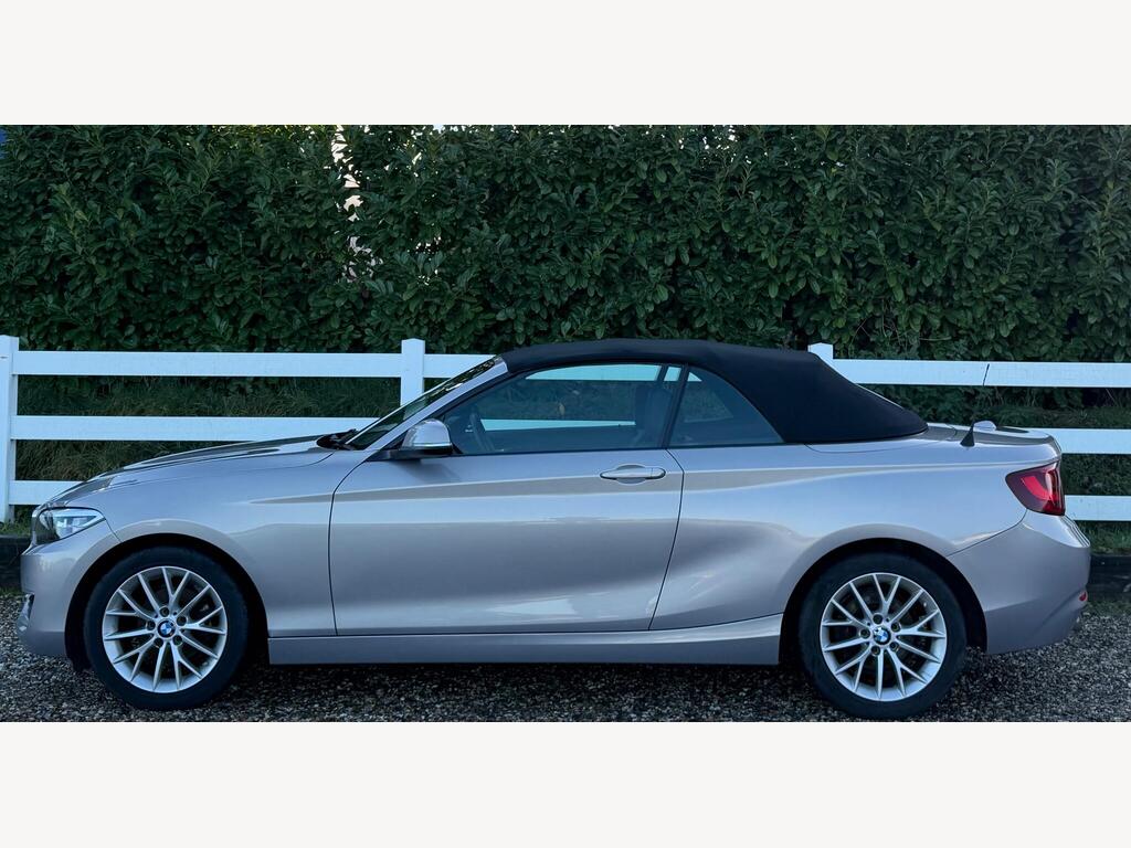 2015 BMW 2 Series thumbnail 9
