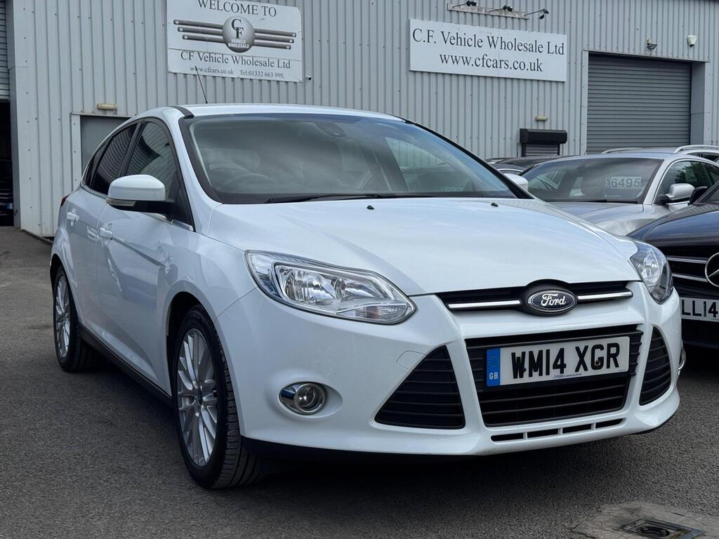 Ford Focus Hatchback 1.6 TDCi Zetec Euro 5 (s/s) 5dr