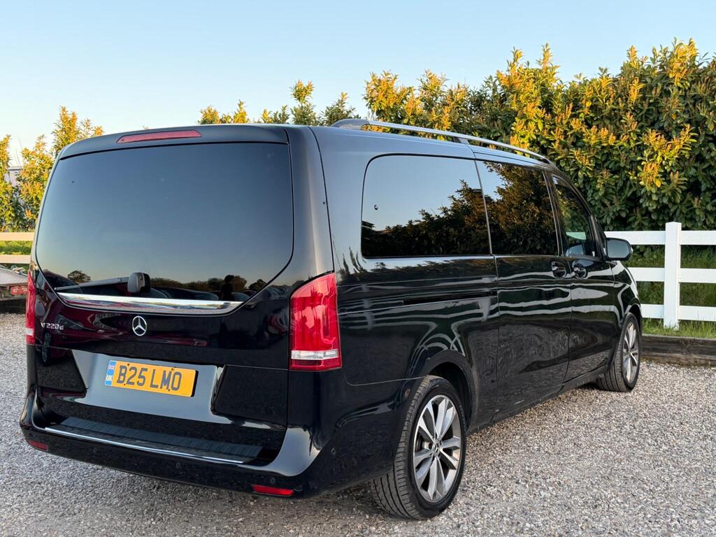 2019 Mercedes-Benz V Class thumbnail 13