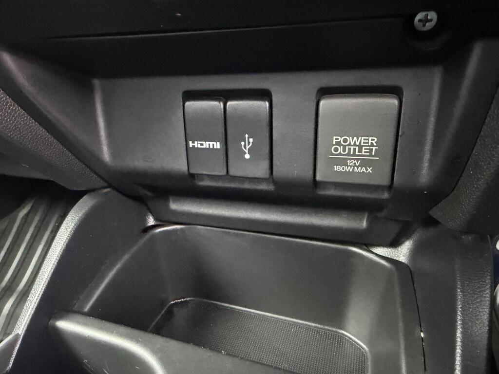 2014 Honda Jazz thumbnail 26