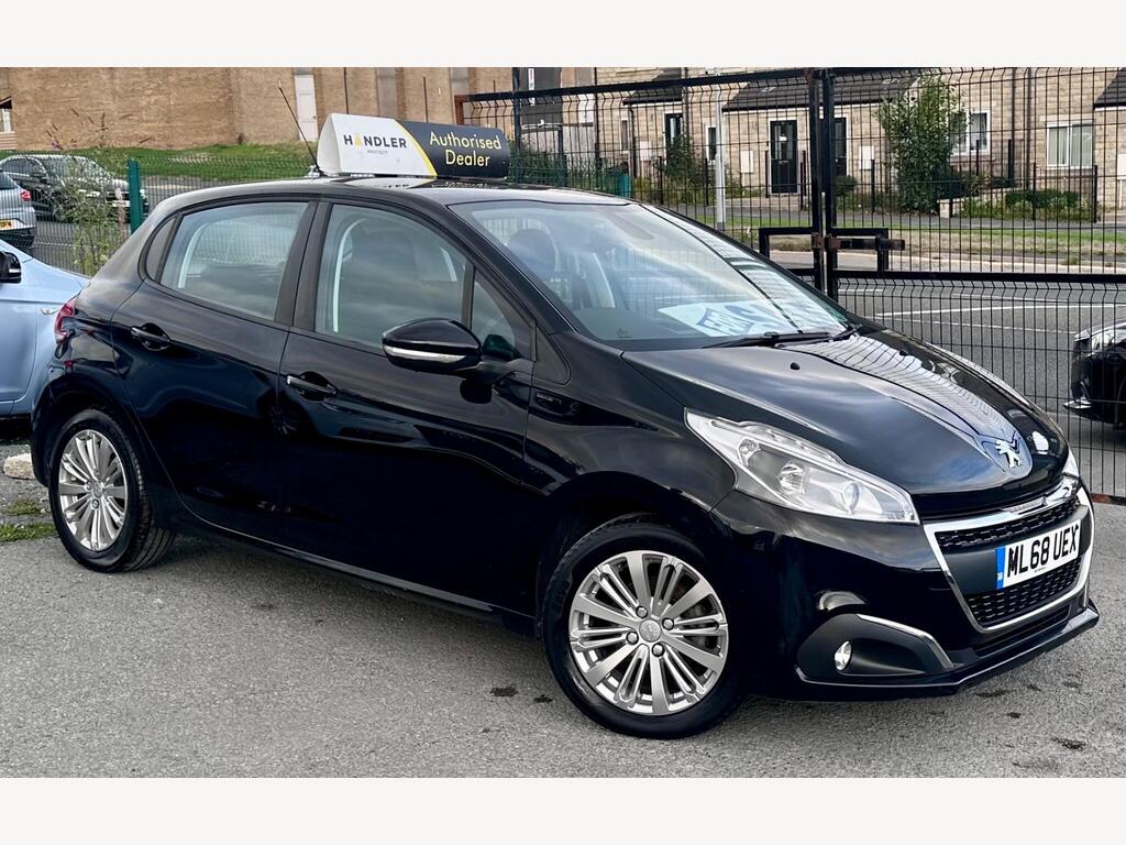 Peugeot 208 Hatchback 1.2 PureTech Signature Euro 6 (s/s) 5dr
