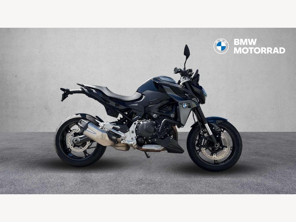 BMW F 900 R