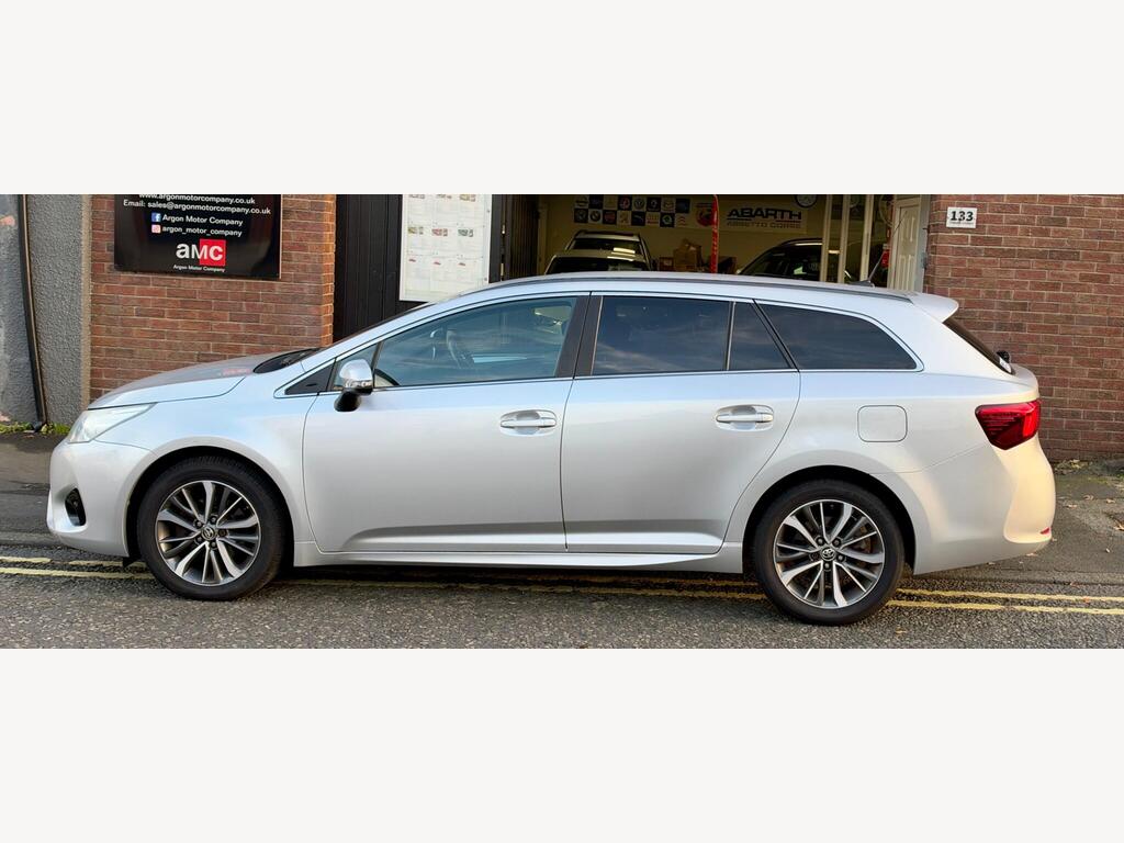Toyota Avensis Estate 1.6 D-4D Business Edition Plus Touring Sports Euro 6 (s/s) 5dr