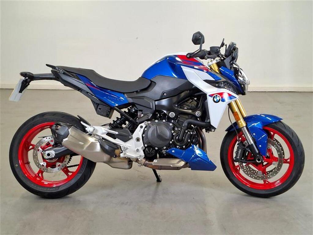 BMW F 900 R