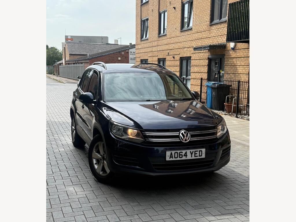 Volkswagen Tiguan SUV 2.0 TDI BlueMotion Tech S 2WD Euro 5 (s/s) 5dr