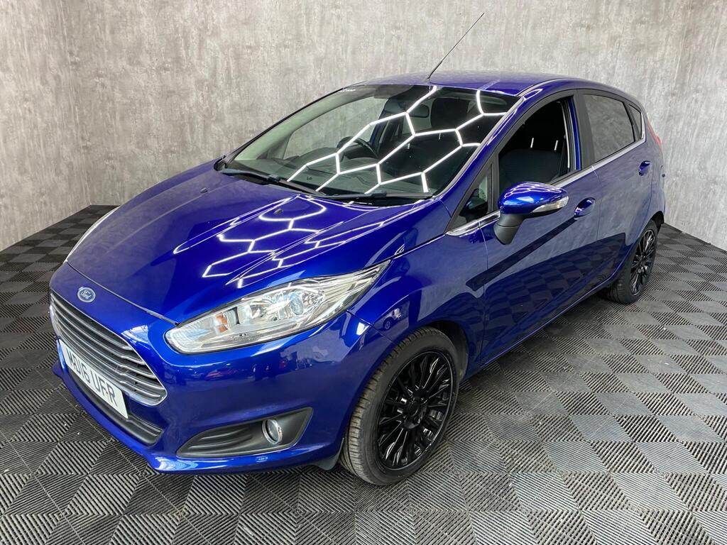 Ford Fiesta Hatchback 1.0T EcoBoost Zetec Euro 6 (s/s) 5dr