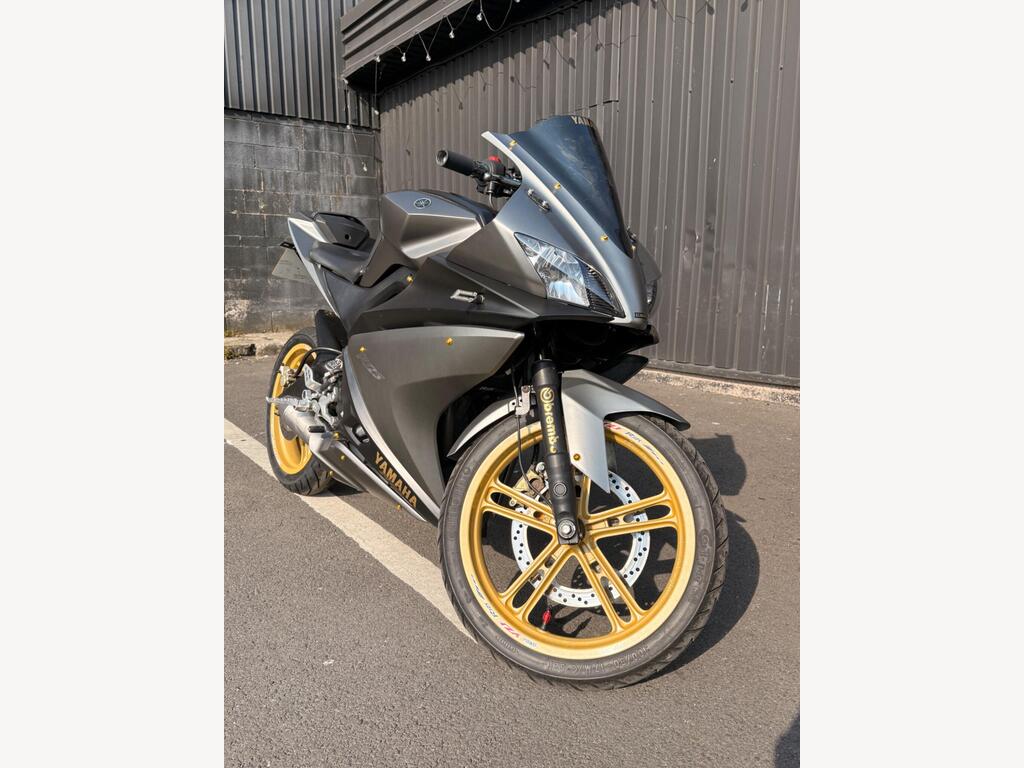 Yamaha R125