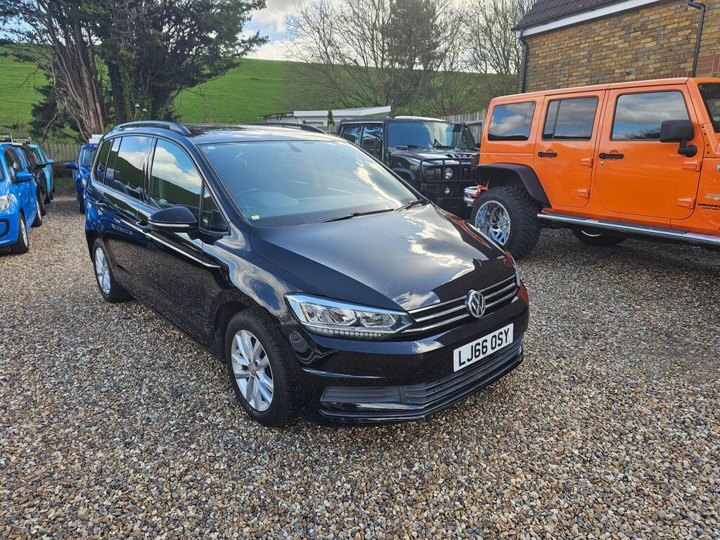 Volkswagen Touran MPV 1.4 TSI BlueMotion Tech SEL MPV 5dr Petrol DSG Euro 6 (s/s) (150 ps)