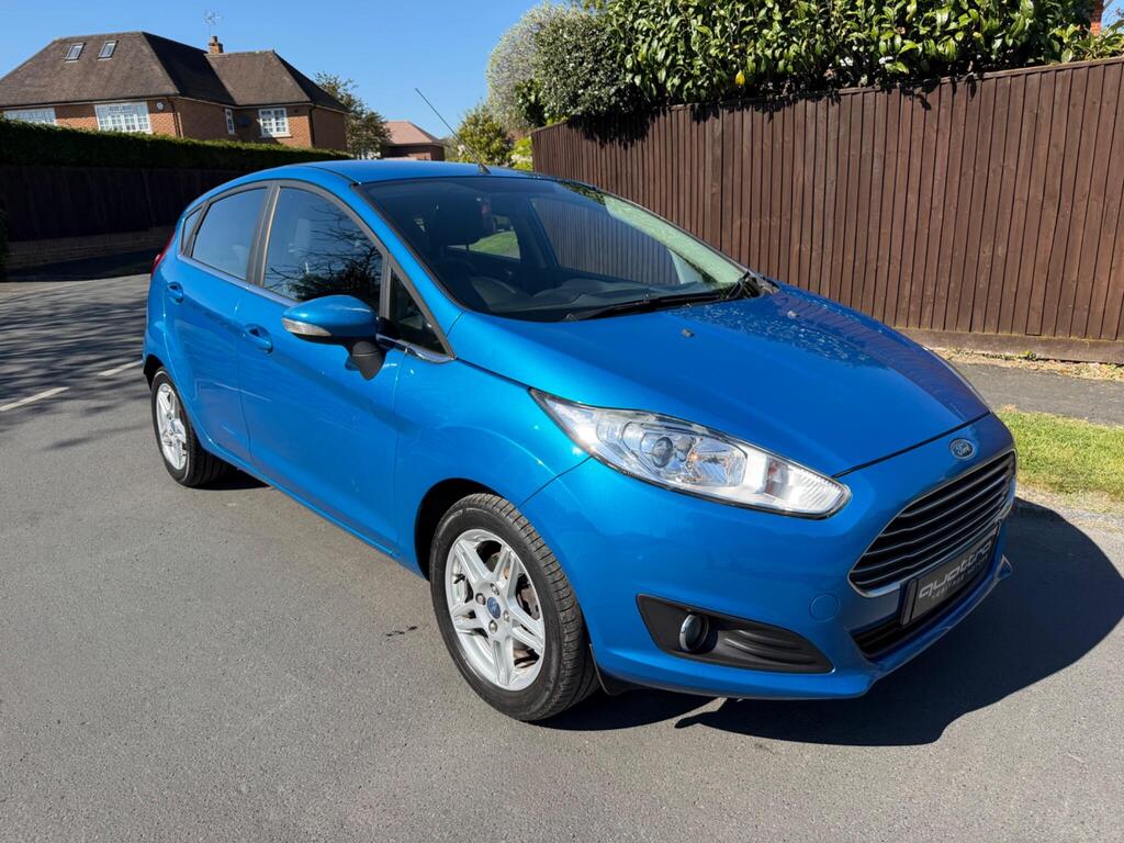 Ford Fiesta Hatchback 1.0T EcoBoost Zetec Euro 5 (s/s) 5dr