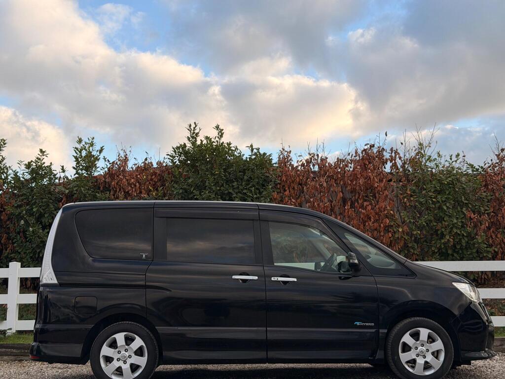 2013 Nissan Serena thumbnail 19