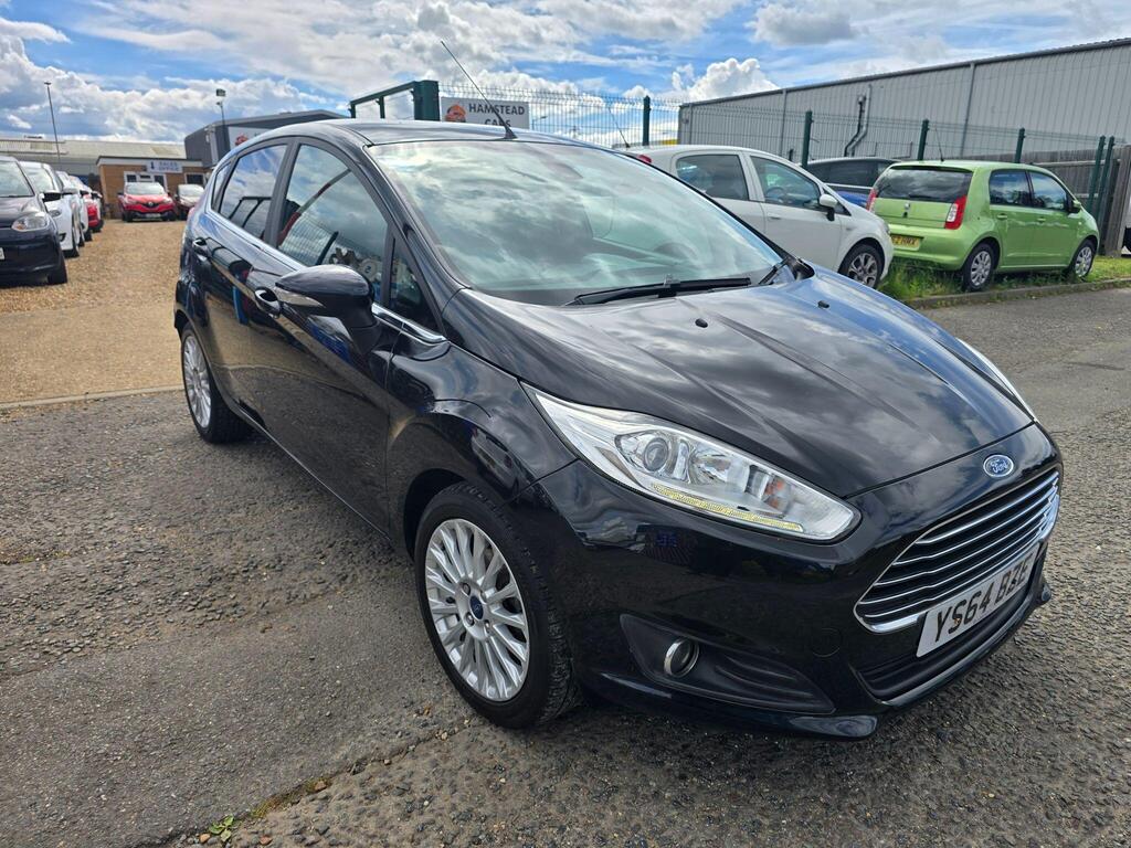 Ford Fiesta Hatchback 1.0T EcoBoost Titanium Euro 5 (s/s) 5dr