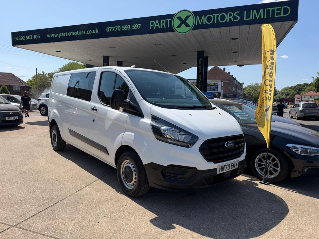 Ford Transit Custom Combi Van 2.0 300 EcoBlue Leader Crew Van L2 H1 Euro 6 (s/s) 5dr