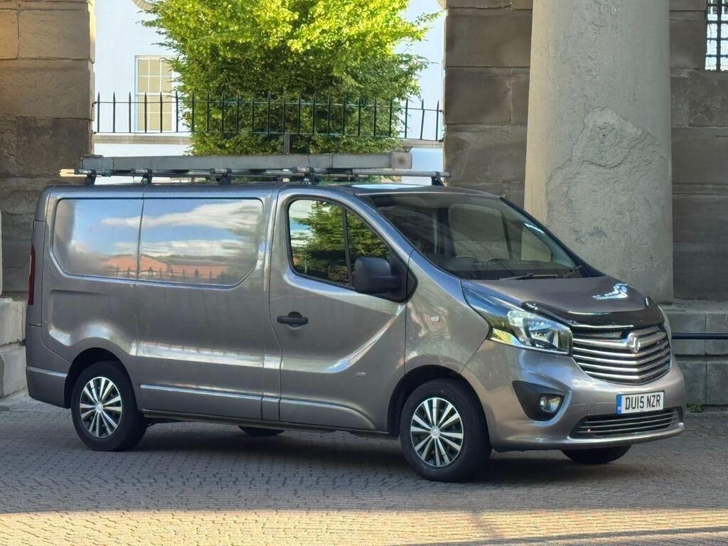 Vauxhall Vivaro Panel Van 1.6 CDTi 2700 BiTurbo ecoFLEX Sportive L1 H1 Euro 5 (s/s) 5dr