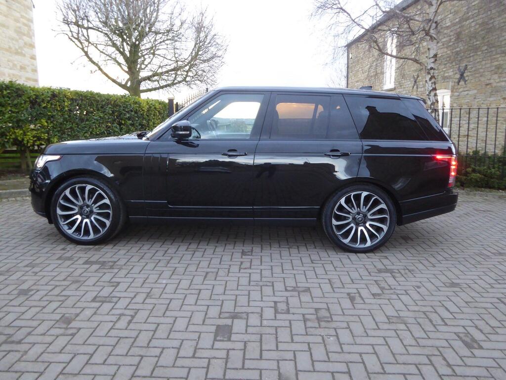 Land Rover Range Rover SUV 3.0 TD V6 Vogue SE Auto 4WD Euro 6 (s/s) 5dr
