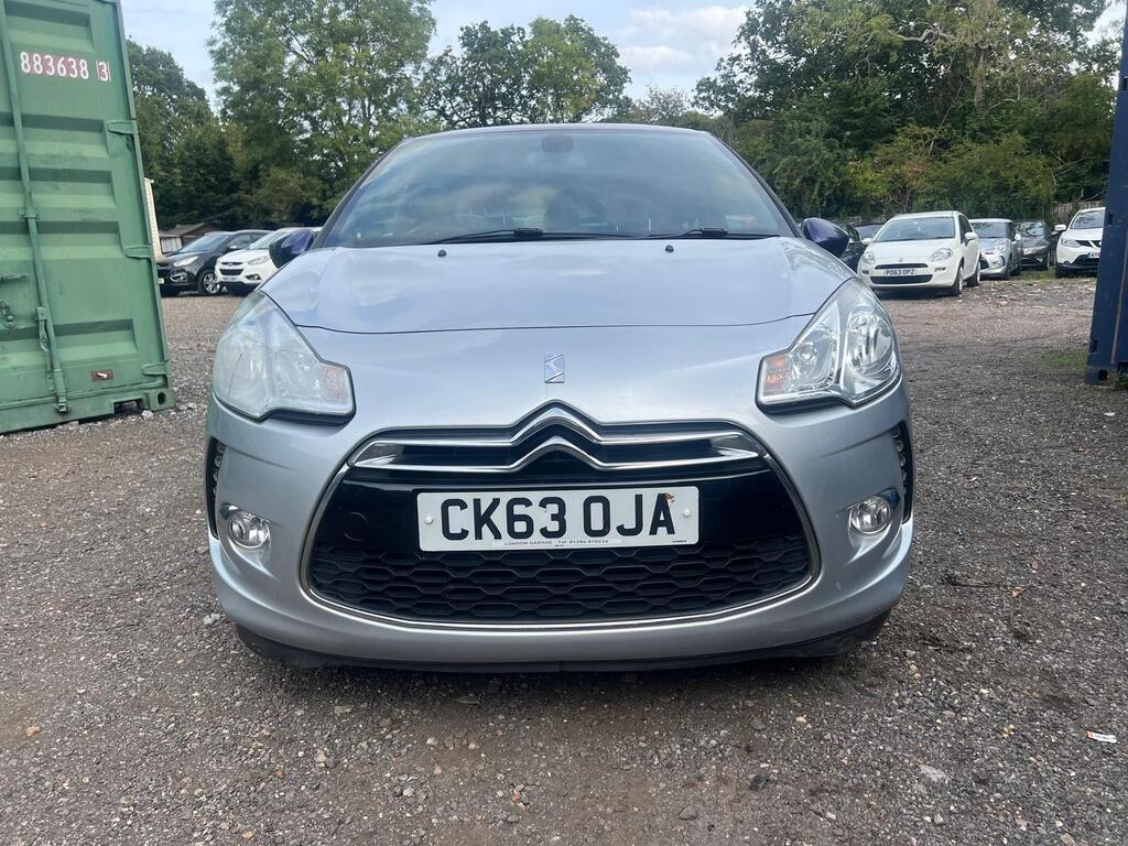 Citroen DS3 Hatchback 1.6 e-HDi Airdream DStyle Plus Euro 5 (s/s) 3dr
