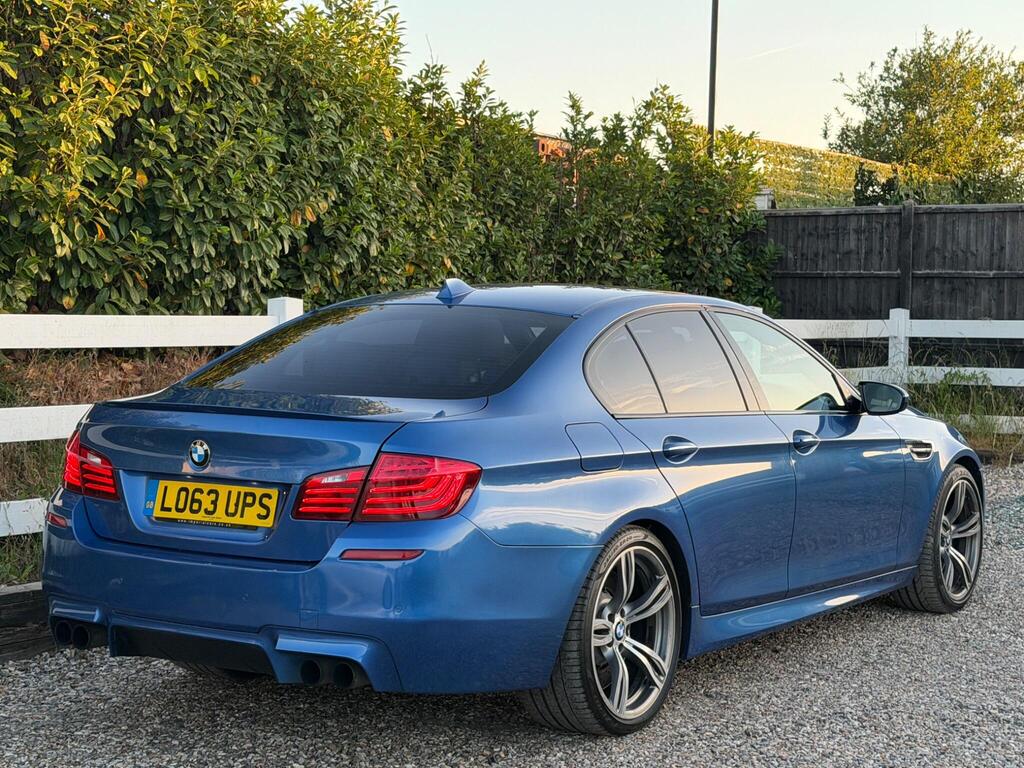 2014 BMW M5 thumbnail 13
