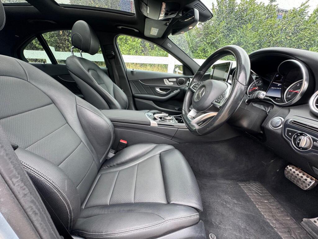 Mercedes-Benz C Class 2.1 C220d AMG Line (Premium) 7G-Tronic+ Euro 6 (s/s) 4dr thumbnail 12