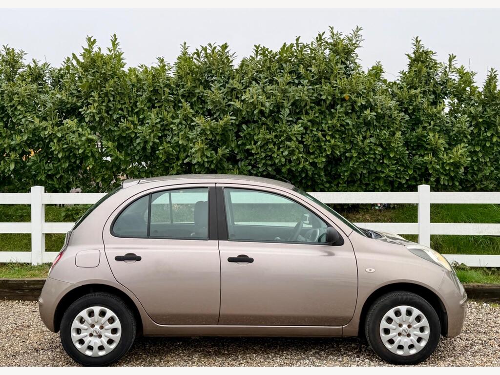 2009 Nissan Micra thumbnail 12