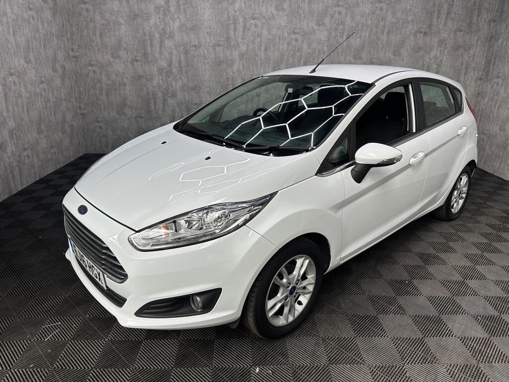 Ford Fiesta Hatchback 1.0T EcoBoost Zetec Euro 6 (s/s) 5dr