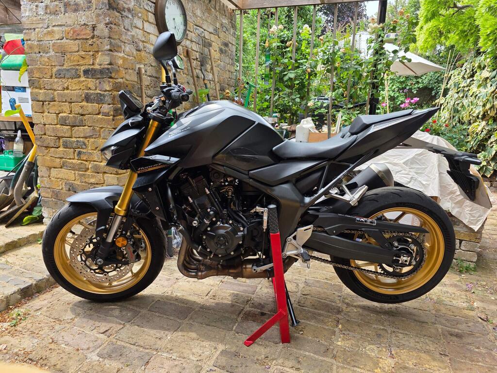 Honda CB1000 Hornet