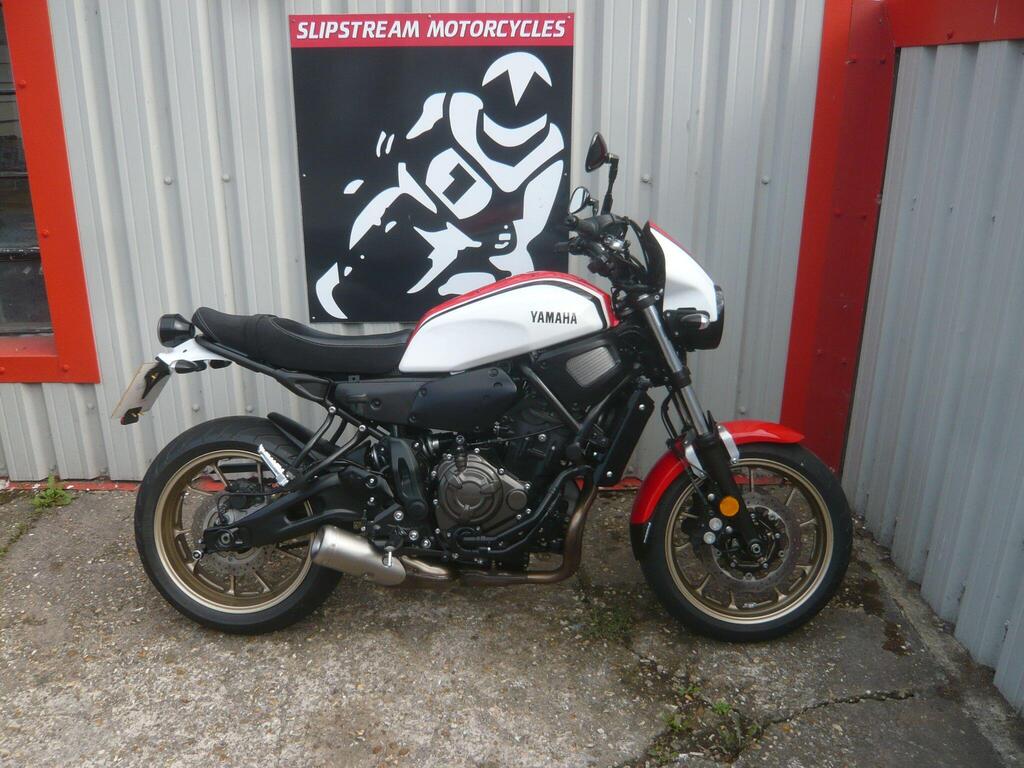 Yamaha XSR700 Roadster/Retro 700 ABS Euro 4