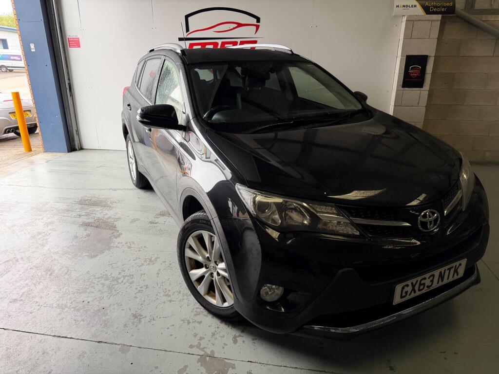 Toyota RAV4 SUV 2.2 D-4D Invincible 4WD Euro 5 5dr