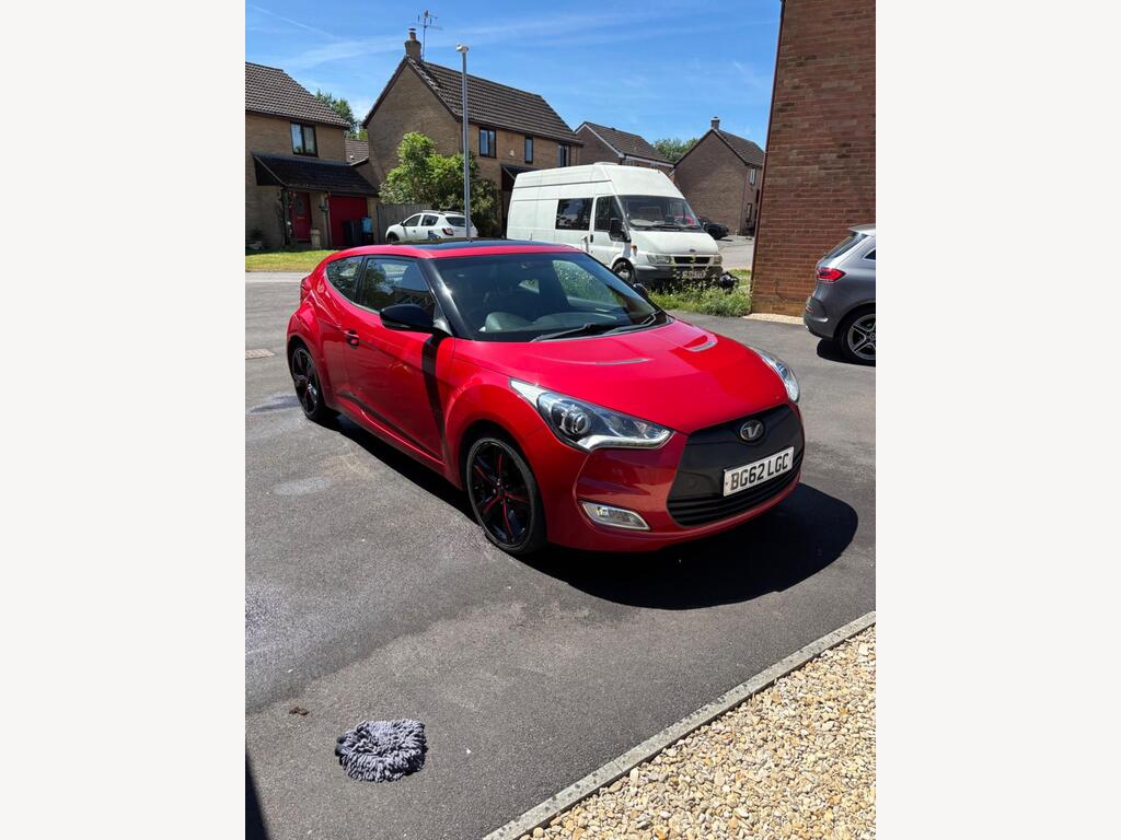 Hyundai Veloster