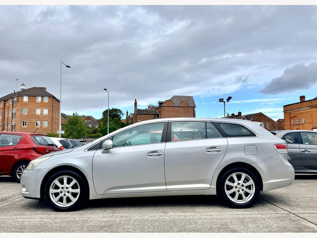 Toyota Avensis Estate 1.8 V-Matic TR Tourer Euro 4 5dr