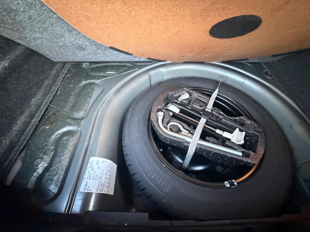 2014 Volkswagen Polo thumbnail 23