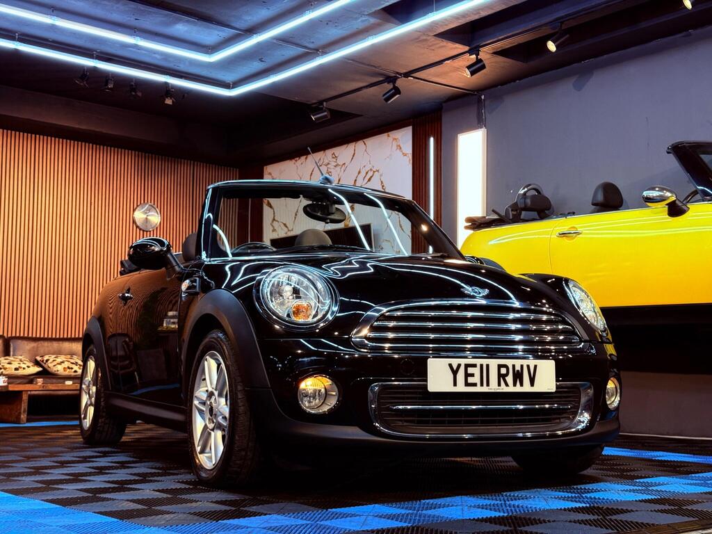 MINI Convertible Convertible 1.6 Cooper Euro 5 (s/s) 2dr