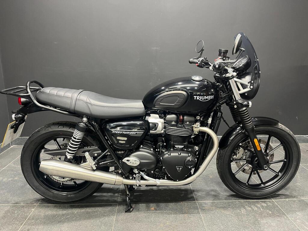 Triumph Speed Twin 900
