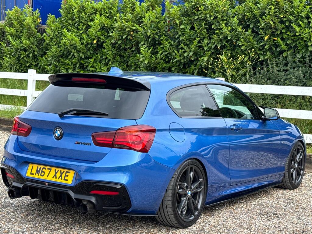 BMW 1 Series 3.0 M140i Shadow Edition Auto Euro 6 (s/s) 3dr thumbnail 13