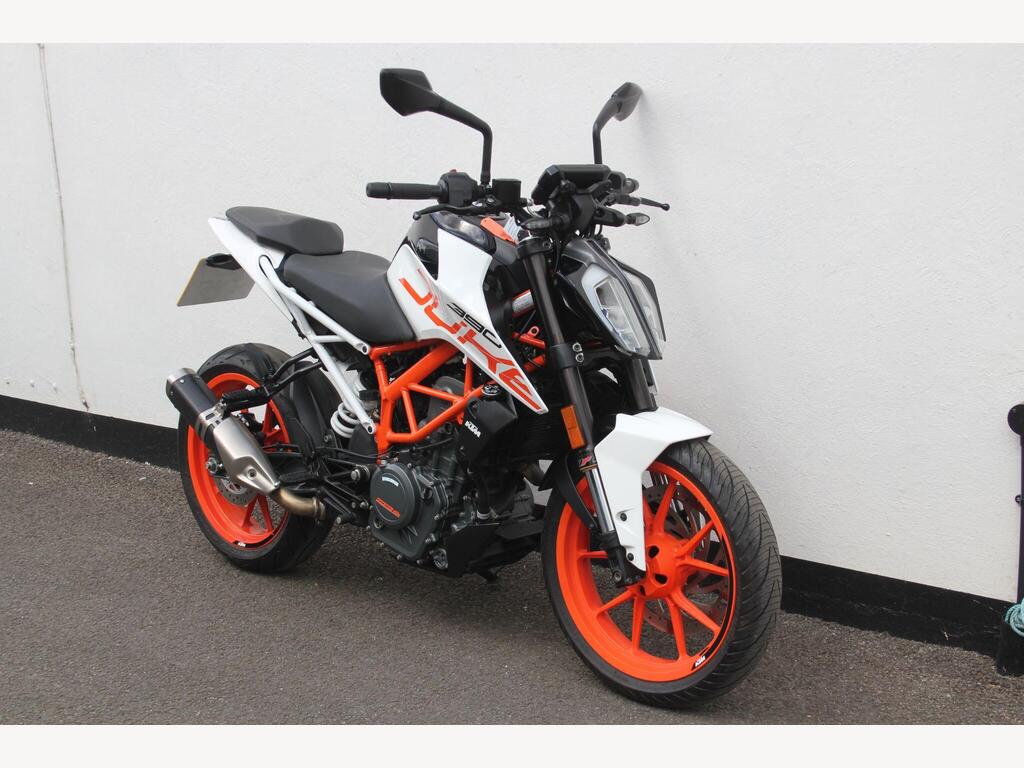 KTM 390 Duke