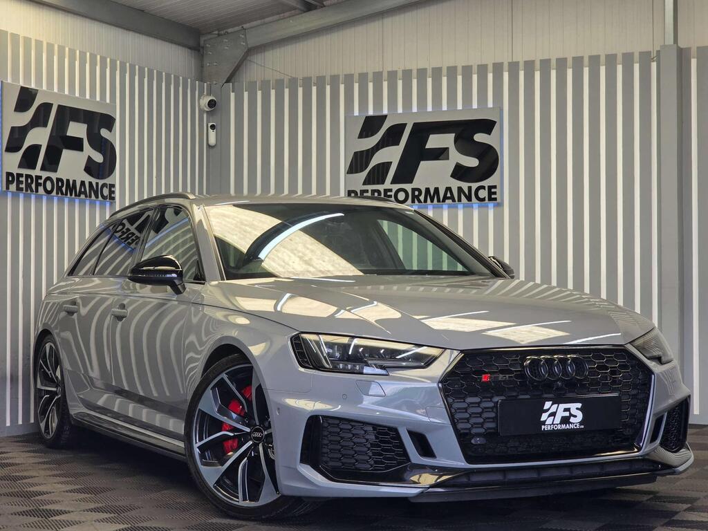 Audi RS4 Avant