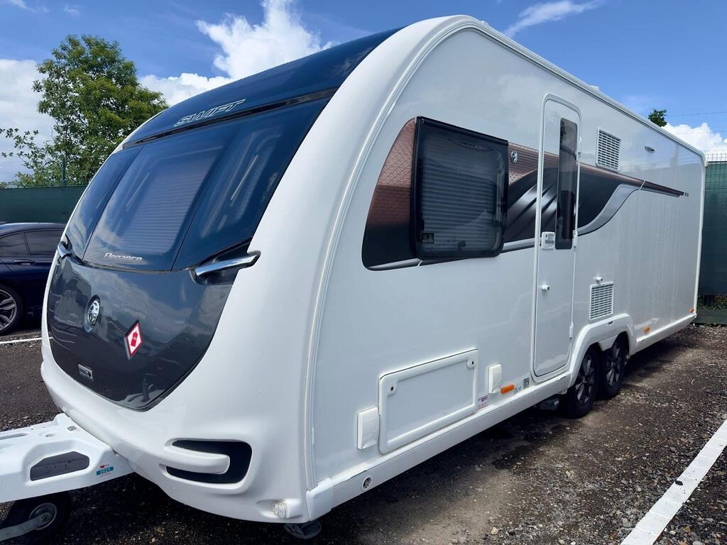 Swift Elegance Grande 835 Tourer AWD motor mover - Flagship model