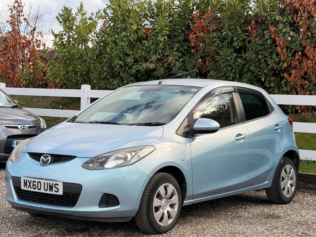 2011 Mazda Mazda2 thumbnail 13