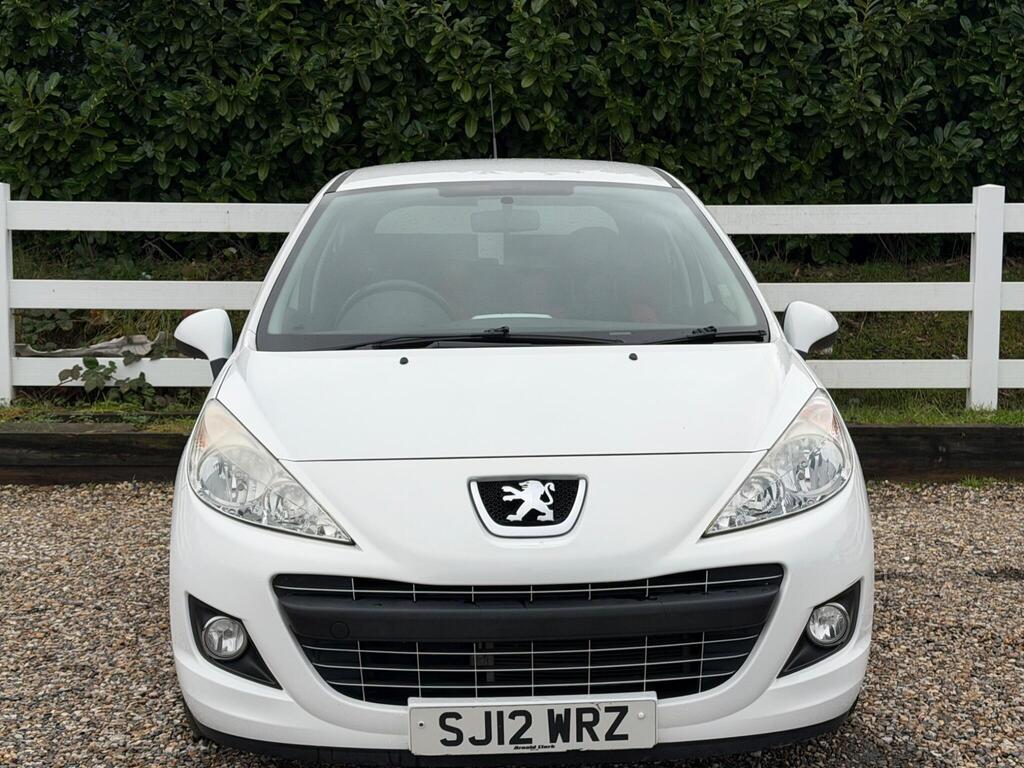 2012 Peugeot 207 thumbnail 3