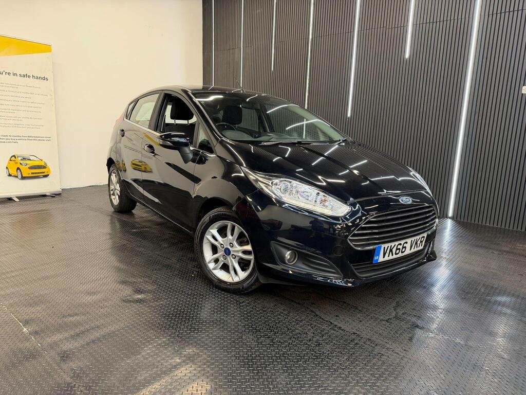Ford Fiesta Hatchback 1.0T EcoBoost Zetec Euro 6 (s/s) 5dr