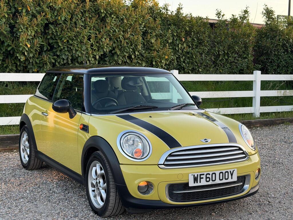 2010 MINI Hatch thumbnail 7