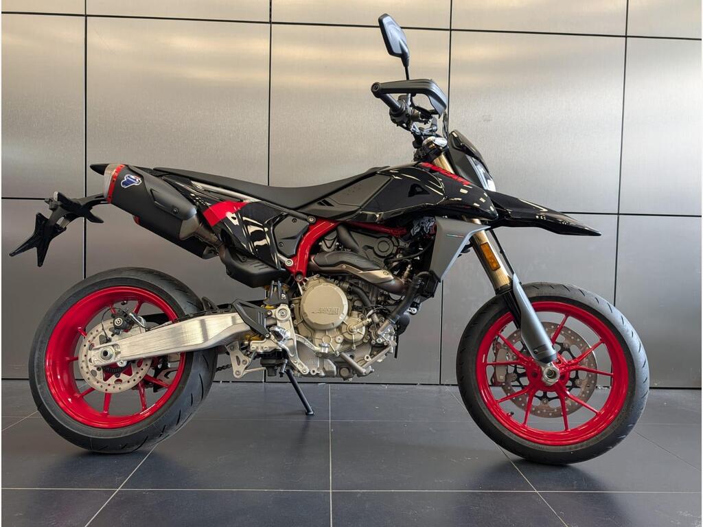 Ducati Hypermotard 698