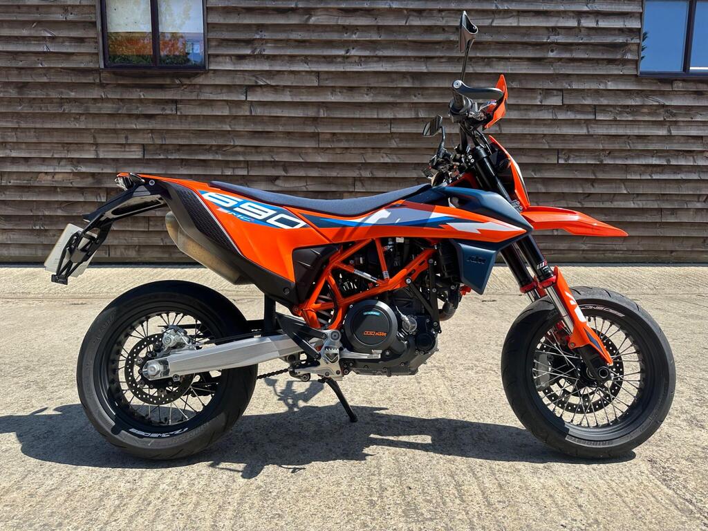KTM 690 SMC R