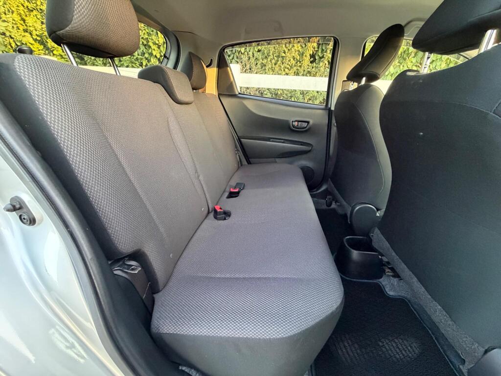 2013 Toyota Yaris thumbnail 20