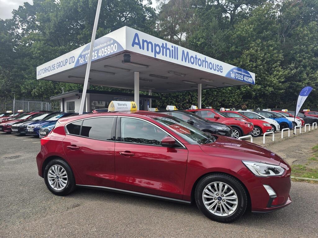 Ford Focus Hatchback 1.0T EcoBoost Titanium Euro 6 (s/s) 5dr