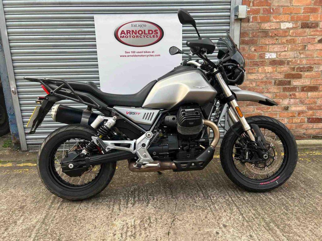 Moto Guzzi V85