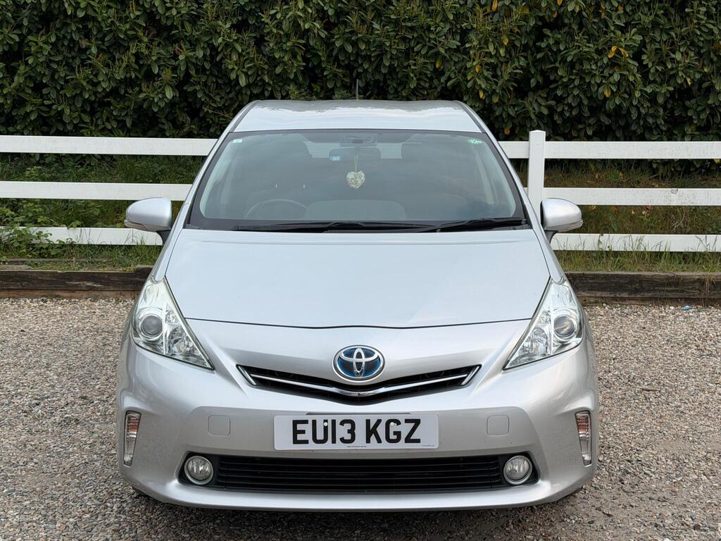 2013 Toyota Prius+ thumbnail 5