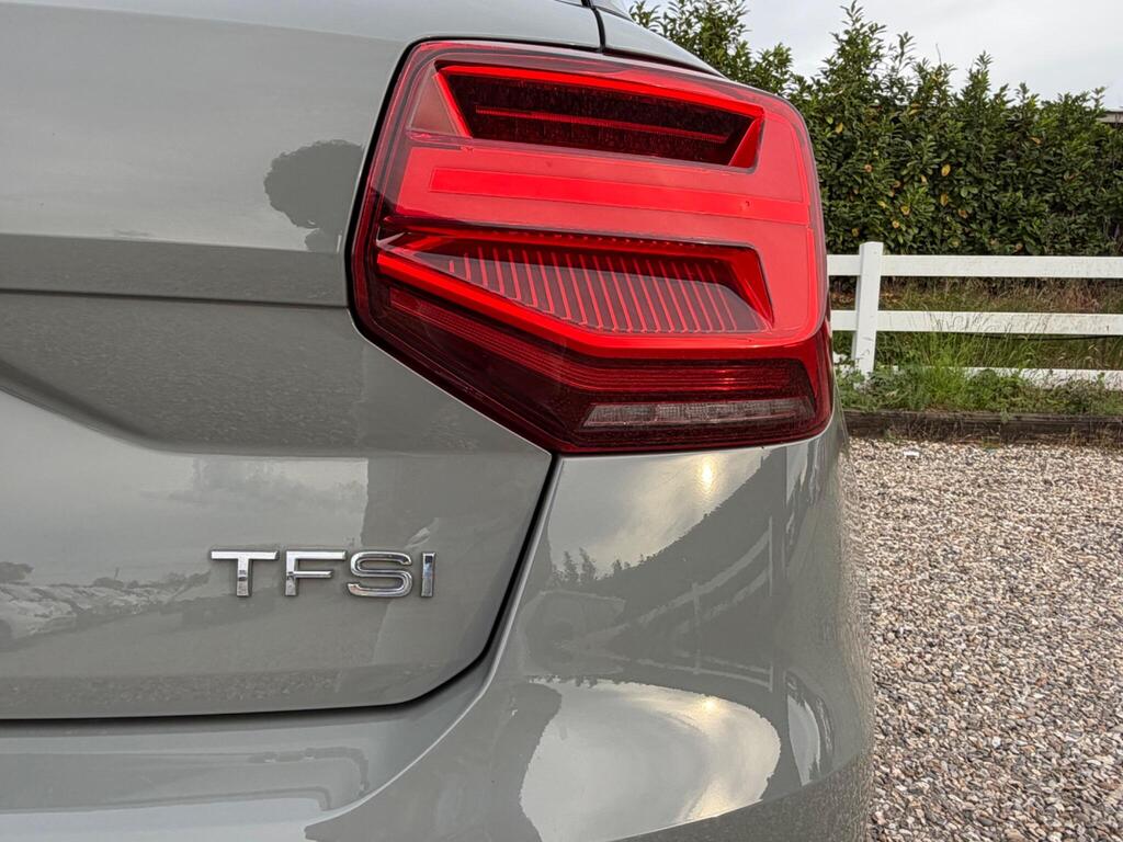 2018 Audi Q2 thumbnail 37