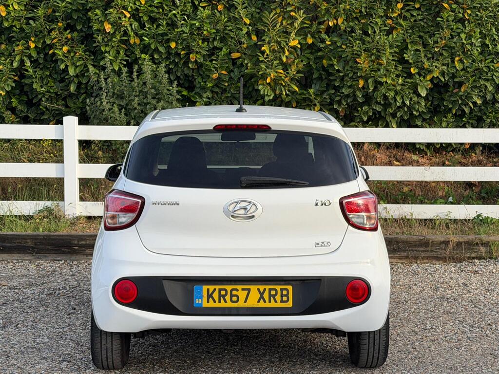 2017 Hyundai i10 thumbnail 11
